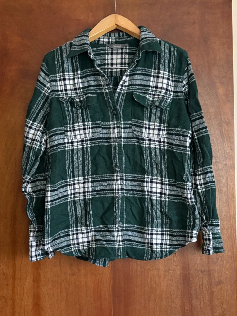 Natural Reflections Green and White Plaid Button-Down Shirt